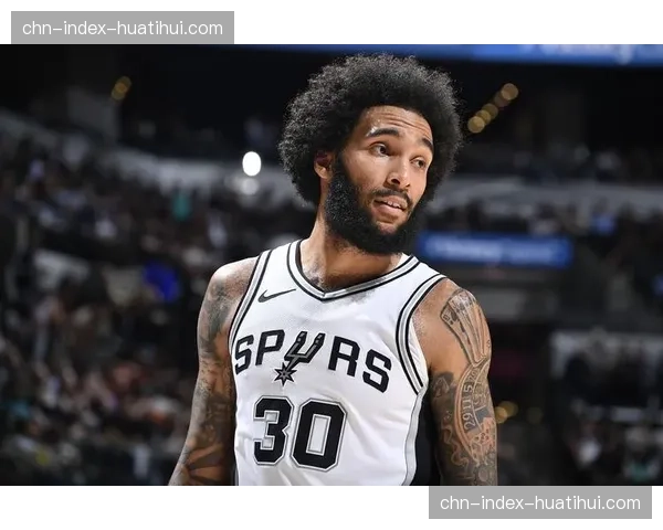 马刺尚帕尼三分火力延续 文班缺阵期间进攻重任